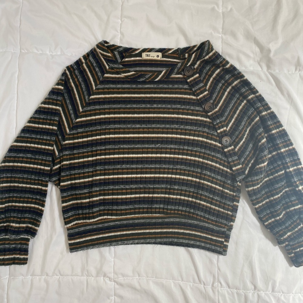 Women’s Sweater! Never worn!💗